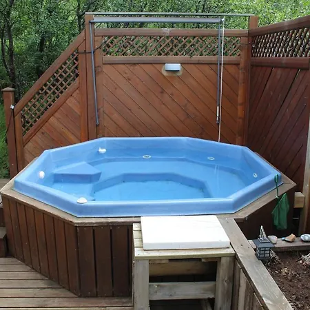 Relaxing And Cozy Cottage With Hot Tub Husafell Exterior photo