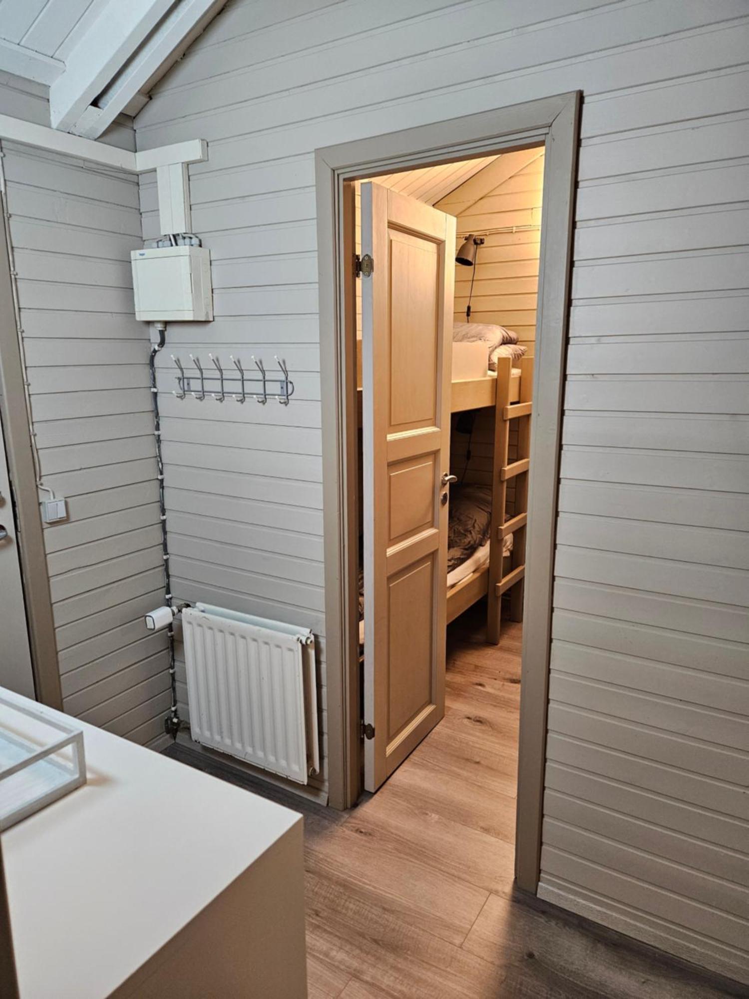 Relaxing And Cozy With Hot Tub Holiday home Husafell